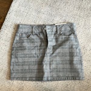 New Women’s size for American Eagle high-rise plaid miniskirt